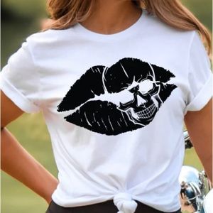 Available at sincerelysuzette.com